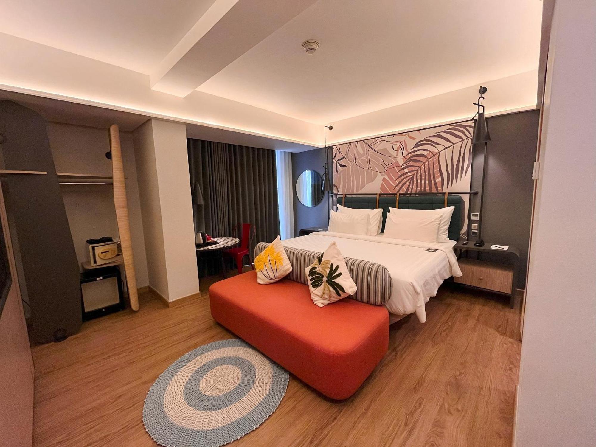 Luminor Hotel Legian Seminyak - Bali Exteriör bild
