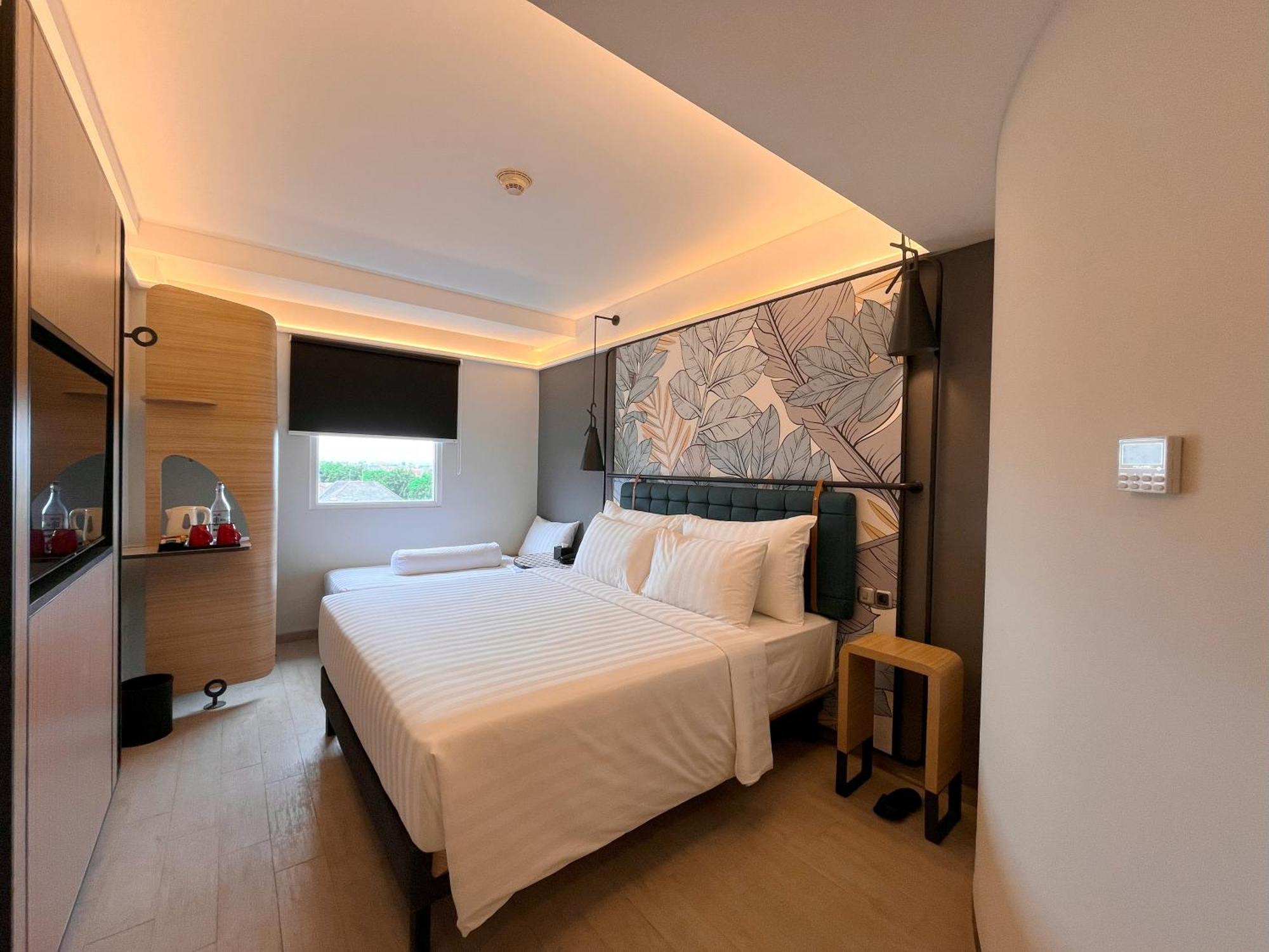 Luminor Hotel Legian Seminyak - Bali Exteriör bild
